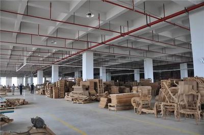 深入實(shí)木家具工廠揭秘制作全過程